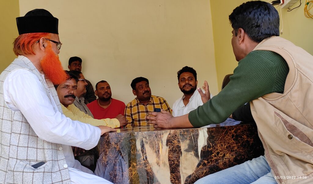 नौतनवा- प्रत्याशियों की जीत हार का फैसला अब चाय पान की दुकानों पर