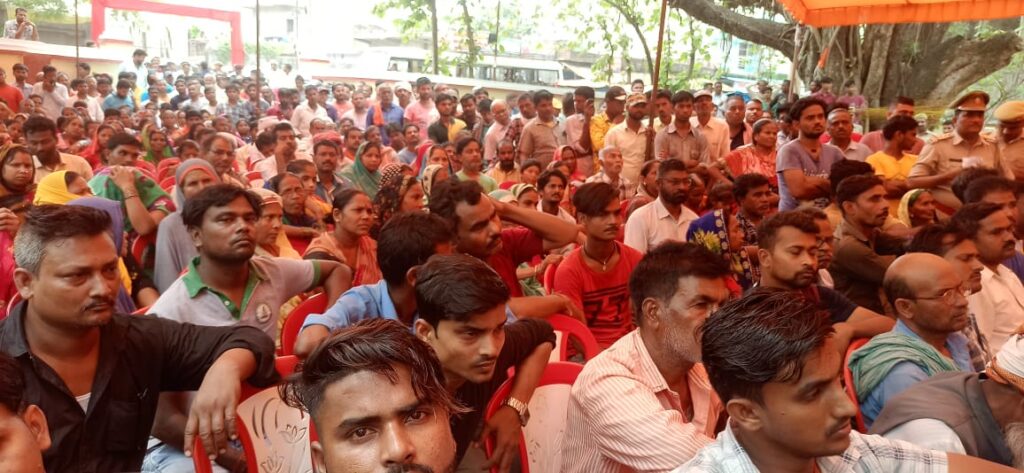 पटरी व्यवसायियों की आर्थिक उन्नति का आधार हैं पीयम स्वनिधि योजना- केन्द्रीय वित्त राज्य मंत्री