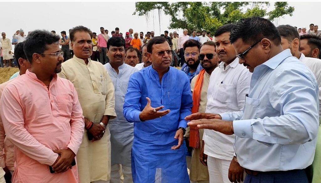 अमृत सरोवर योजना जल संरक्षण के क्षेत्र में वरदान साबित होगी--पंकज चौधरी