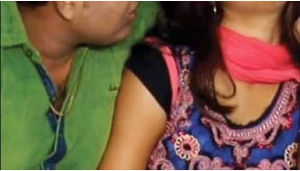 इश्क में अंधी लड़की ने पूरे परिवार को खिला दिया नशे की दवा, प्रेमी के साथ फुर्र