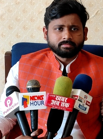 सोनौली प्रभारी कोतवाल के रहते निष्पक्ष चुनाव होना संभव नहीं- प्रिंस सिंह राठौर