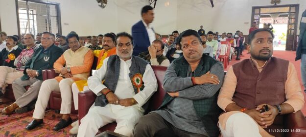 नौतनवां: वनवासी कल्याण आश्रम ने धूमधाम से मनाया 5 वा वार्षिकत्सव