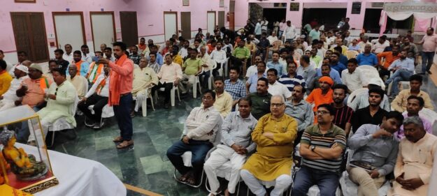 नौतनवा; तीसरे इंजन की सरकार बनाइए, विकास की गंगा बहेगी- दयाशंकर