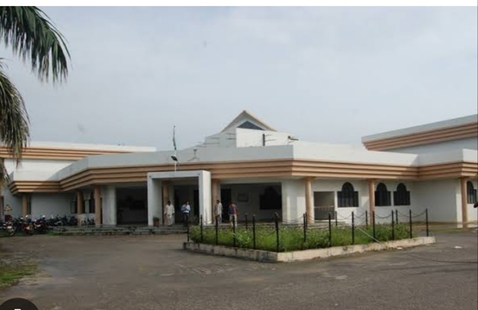 29 वर्ष पूर्व दर्ज मुकदमे में मुन्ना सिंह, वरिष्ठ पत्रकार जगदीश गुप्त, जगन्ननाथ त्रिपाठी ससम्मान बरी