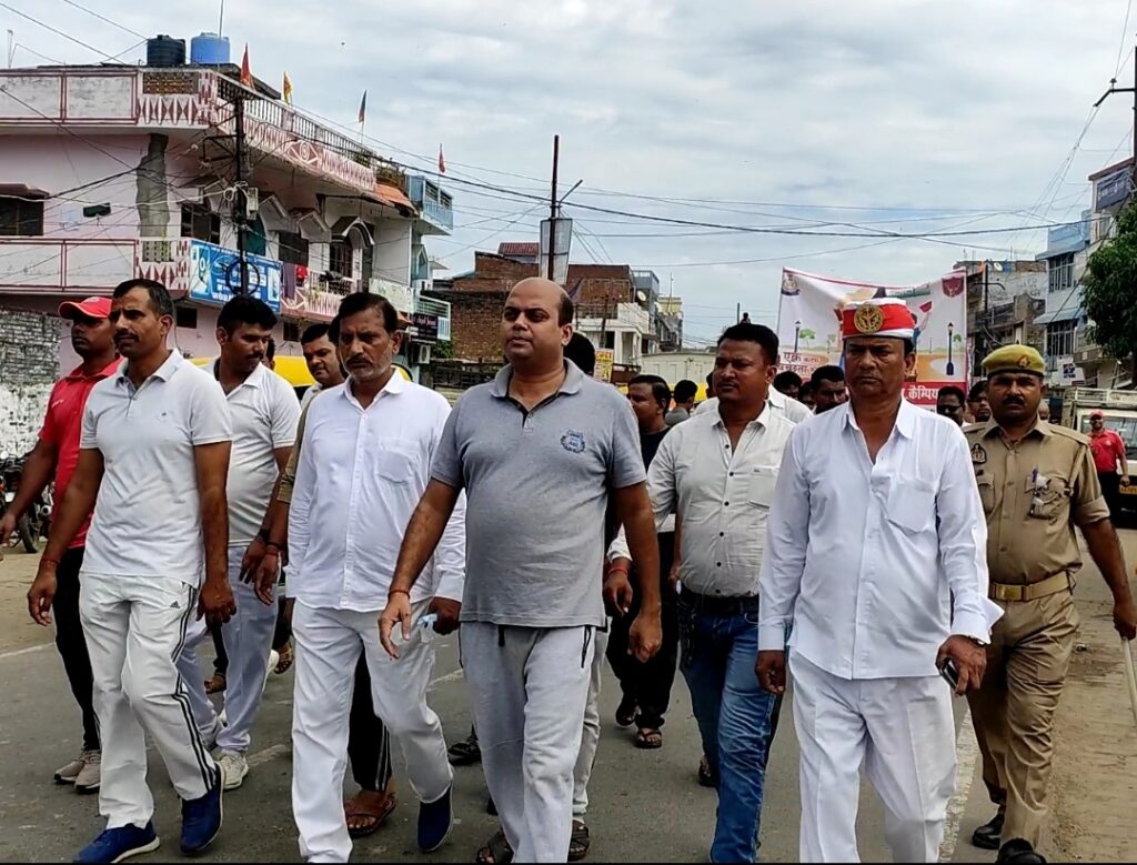 स्वच्छता पखवाड़ा: चेयरमैन, एसडीएम,डिप्टी कमांडेंट ने साफ सफाई कर किया श्रमदान, लिया संकल्प