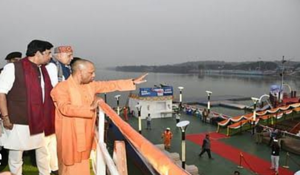 डबल इंजन की सरकार में पर्यटन का हो रहा विकास- सीएम योगी