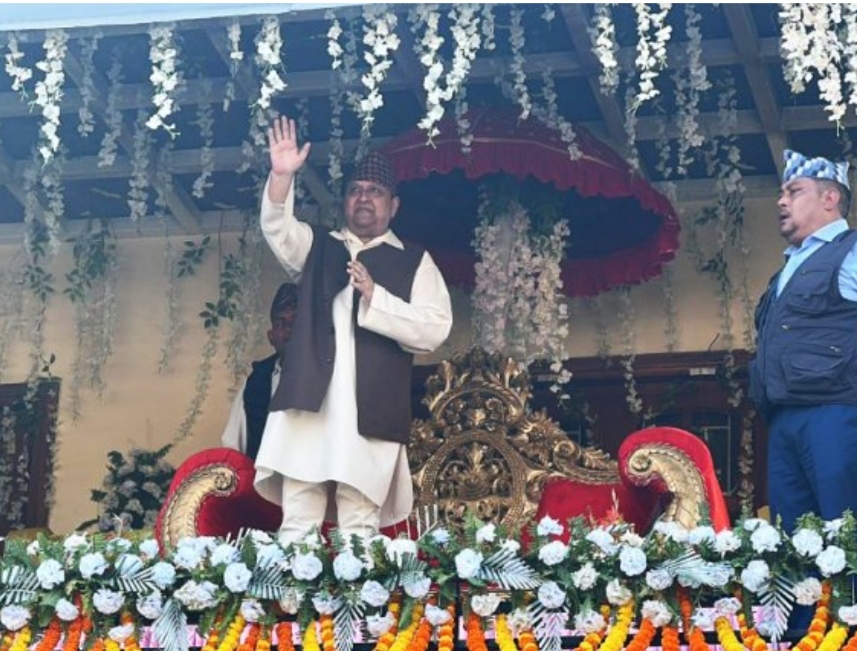 भैरहवां में पूर्व राजा का भव्य स्वागत, राजा लाओ देश बचाओ के लगे नारे