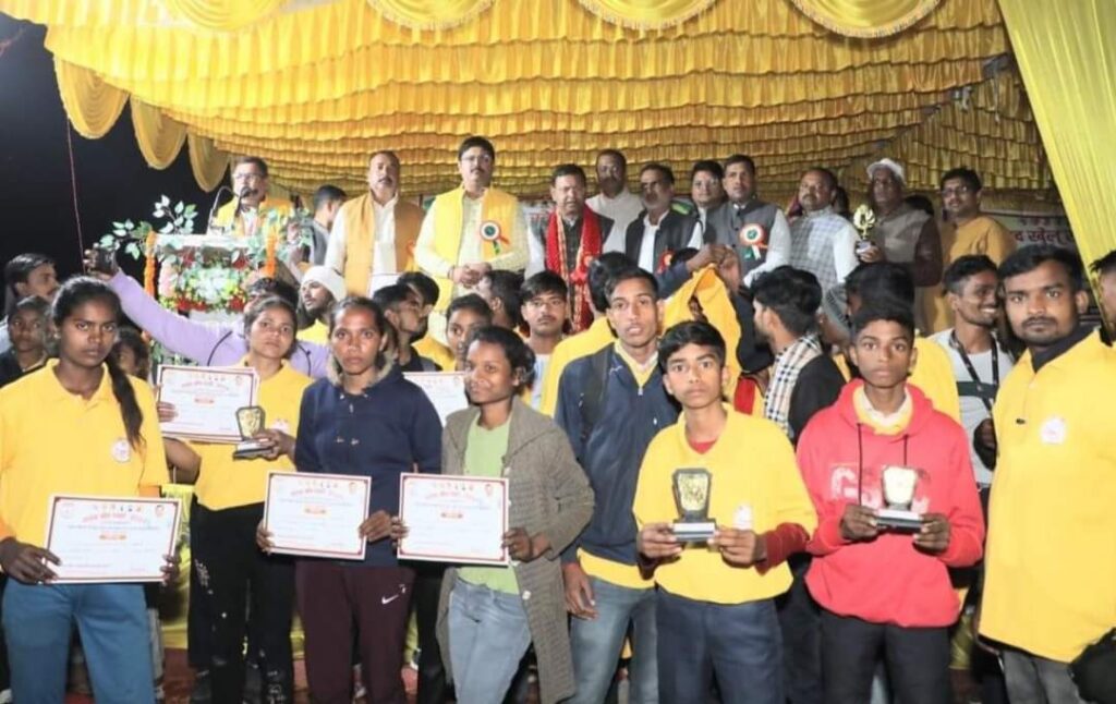 खेल से युवाओं में नेतृत्व क्षमता का होता है विकास--पंकज चौधरी 