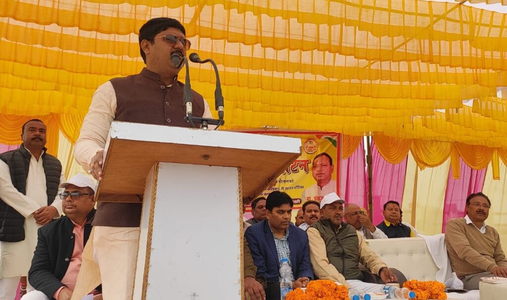 सांसद खेल स्पर्धा: गर्व होता है नौतनवा विधानसभा का युवा जिले पर अपनी जीत दर्ज कराता है-- ऋषि त्रिपाठी 