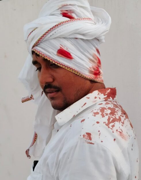 परसामलिक: देसी तमंचा का प्रदर्शन करने वाला युवक कौन? मारपीट के मामले ने पकड़ा तूल