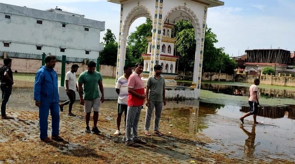 कर्बला की साफ सफाई शुरू, ताजियादारो को नहीं होगी कोई असुविधा-- बृजेश मणि चेयरमैन
