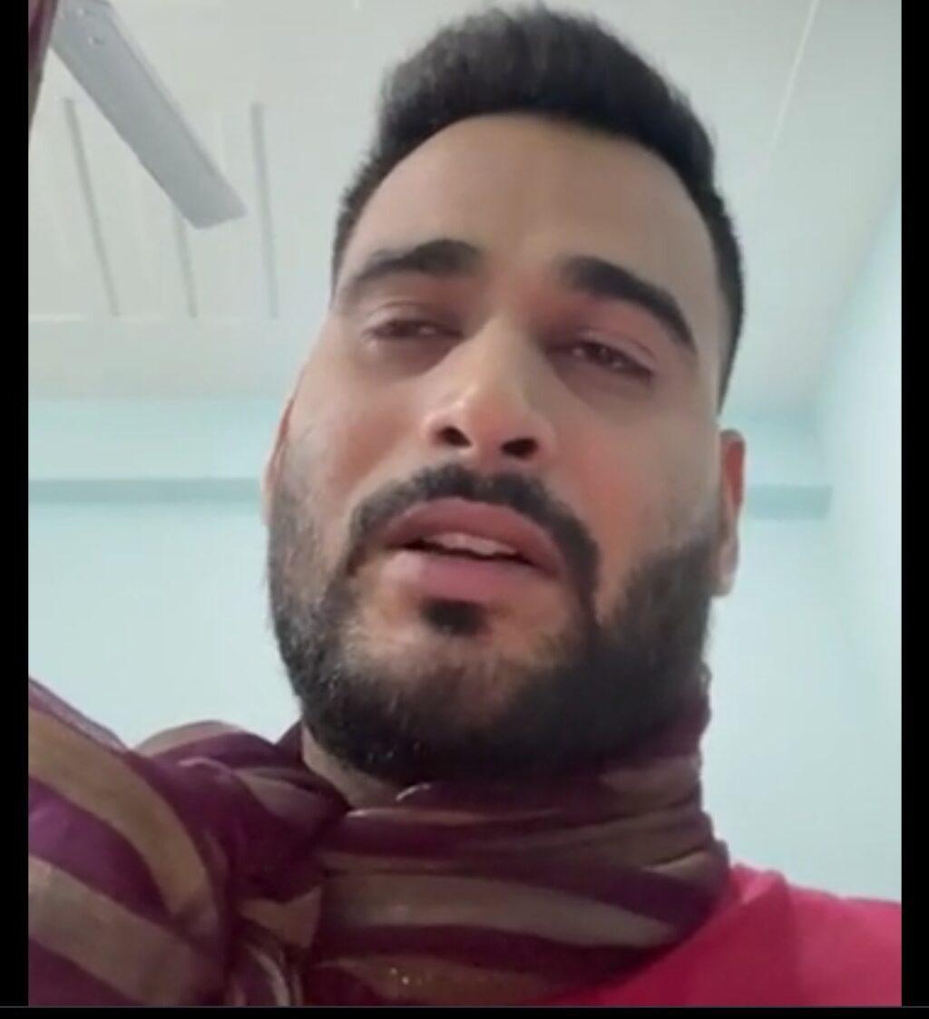 आगरा में TCS मैनेजर ने किया लाइव सुसाइड, पत्नी पर लगाए गंभीर आरोप