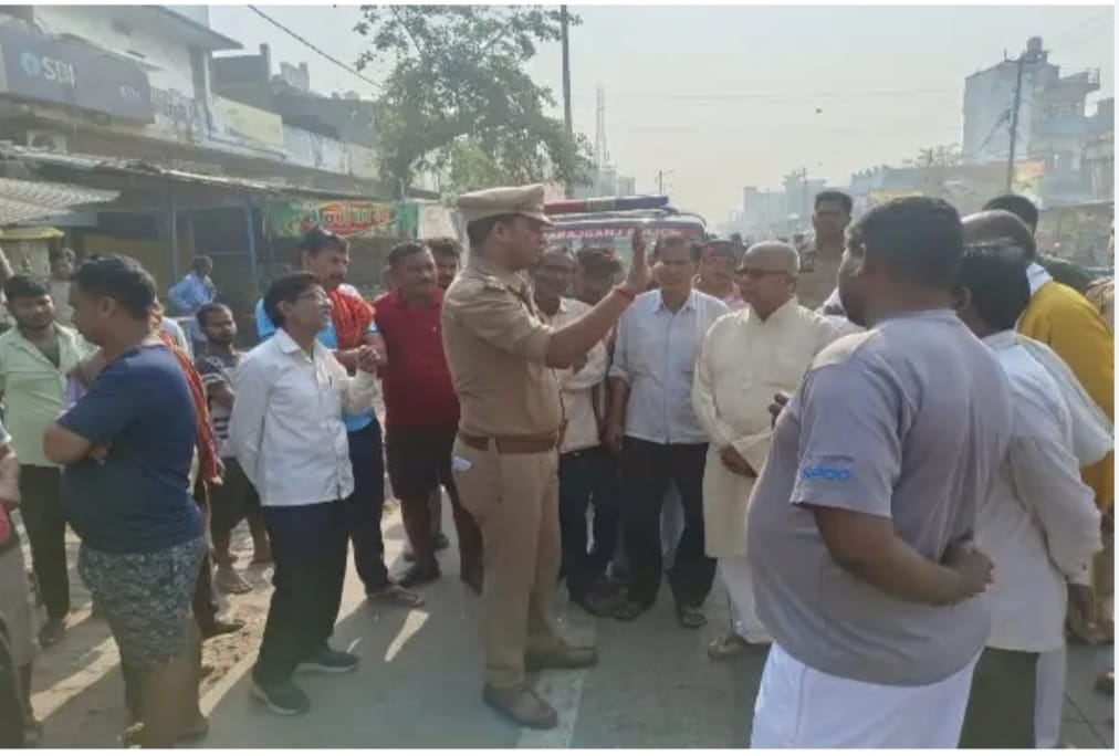 छोटे भाई ने बड़े भाई की चाकू से हत्या, परतावल में सनसनी