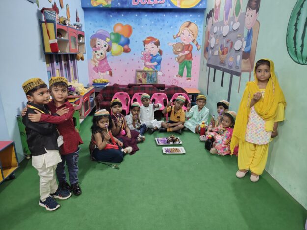 बचपन स्कूल, नौतनवा में ईद का हर्षोल्लास, बच्चों ने इफ्तार और पर्व के महत्व को समझा