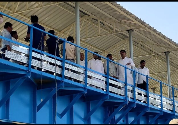 विधायक ऋषि त्रिपाठी ने किया रोहिन नदी पर बन रहे बैराज का अवलोकन, जल्द करेंगे मुख्यमंत्री उद्घाटन