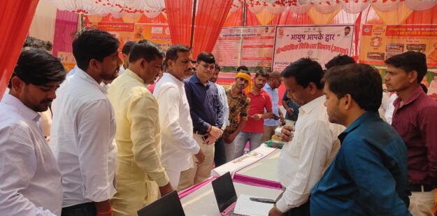 योगी सरकार के 8 वर्ष, नौतनवा विकास खंण्ड में उत्सव का आयोजन