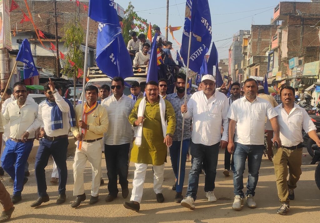 अंबेडकर जयंती पर नौतनवा से निकली विशाल बाइक रैली, सोनौली में हुआ भव्य स्वागत