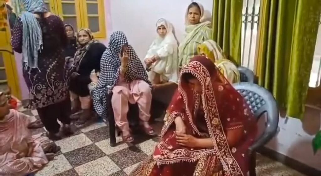 दहेज में स्कॉर्पियो नहीं मिली तो बेगैरत जावेद दुल्हन को छोड़ बारात ले गया वापस