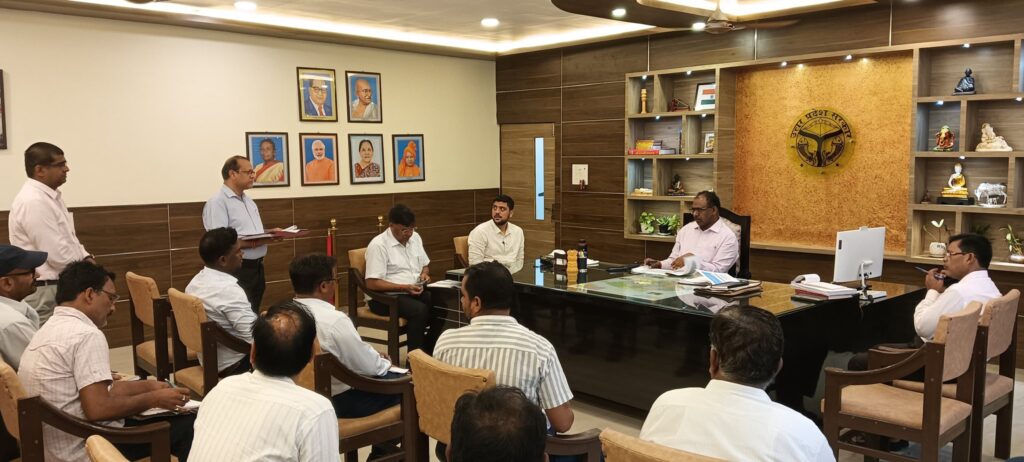 जिला पोषण समिति की समीक्षा बैठक में डीएम ने दिए सख्त निर्देश