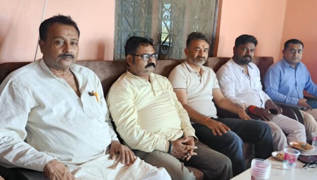 संगठित हो वैश्य समाज, देश और प्रदेश के विकास कार्यों में करे सहयोग –वैश्य सुधाकर जायसवाल