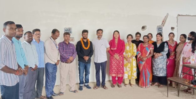 प्रथम प्रयास में IIT क्वालीफाई कर अभय गुप्ता ने बढ़ाया सोनौली का मान