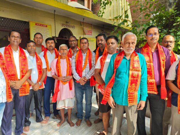 नौतनवा अति प्राचीन काली मंदिर कमेटी का पुनर्गठन, अमित जायसवाल बने नए अध्यक्ष