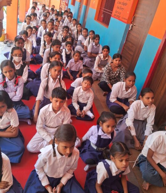 बच्चों से अपील, परिवार व मोहल्ले के लोगों को स्वच्छता के प्रति करे जागरूक -- बृजेश मणि त्रिपाठी