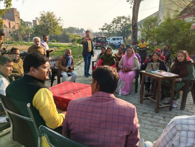 नौतनवा: एसआईआर कार्यों की प्रगति पर विधायक ऋषि त्रिपाठी ने की समीक्षा