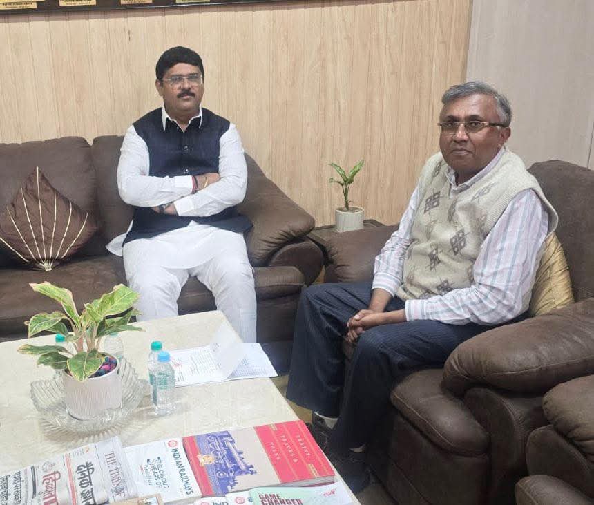 लक्ष्मीपुर में ट्राम वे परियोजना संरक्षित रखने को लेकर विधायक ऋषि त्रिपाठी गंभीर