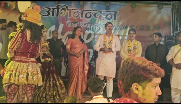 नौतनवा: रंग और उमंग के बीच विधायक ऋषि त्रिपाठी का जनता से सीधा संवाद