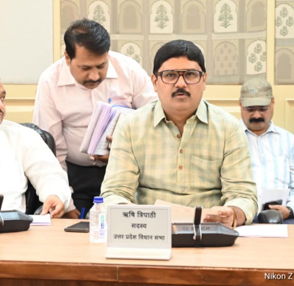 नौतनवा के मंदिरों पर फोकस, ऋषि त्रिपाठी ने सरकार के सामने रखी बड़ी योजना