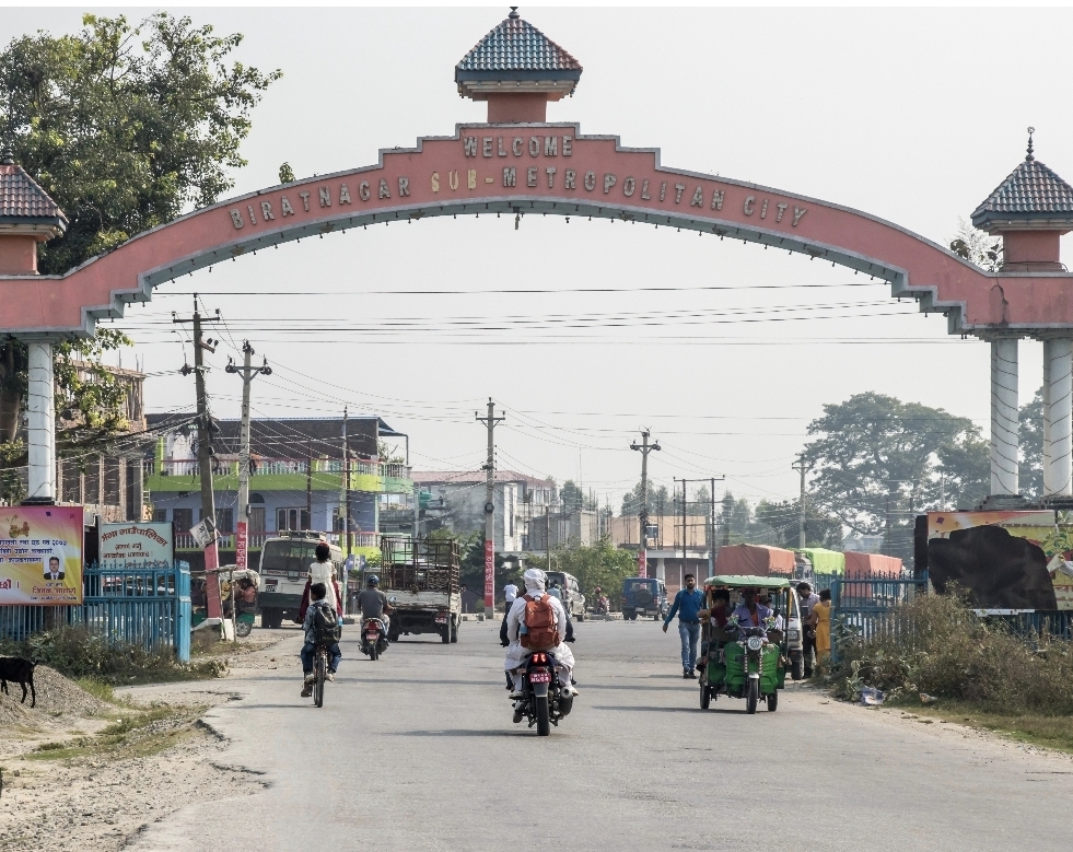 भारतीय सीमा से सटे नेपाल के होटल में चल रहा था गुप्त धर्म प्रचार, 6 विदेशी हिरासत में