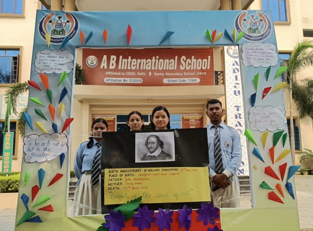 एबी इंटरनेशनल स्कूल नौतनवा में शेक्सपियर जयंती व विश्व पुस्तक दिवस धूमधाम से मनाया गया