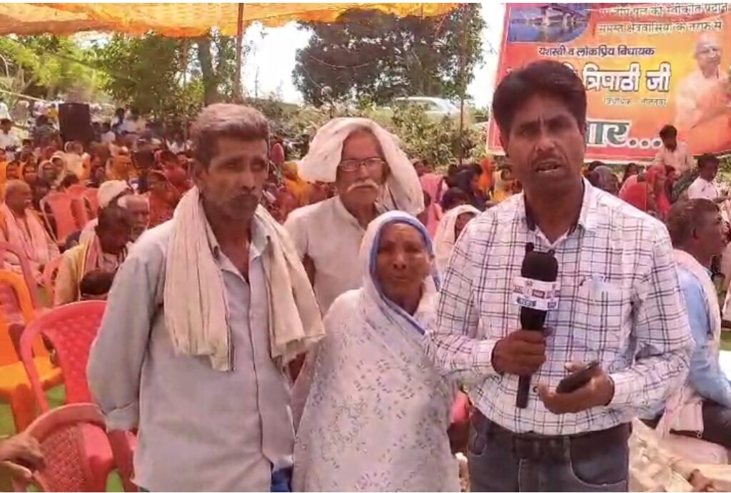 किसी ने नहीं सुनी हमारी पीड़ा”—अब सेमरहवा की जनता क्यों कर रही ऋषि त्रिपाठी की तारीफ?