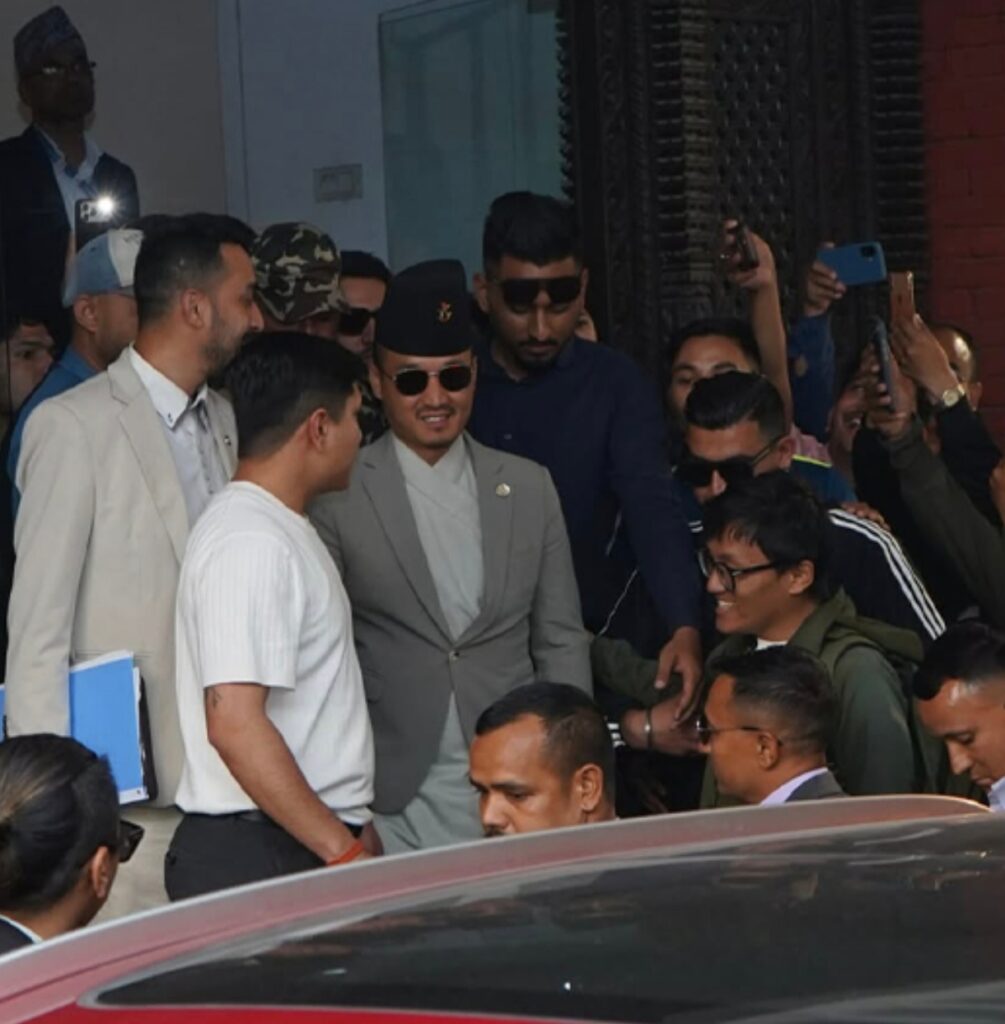 नेपाल: इस्तीफे के बाद भी घिरा सत्ता का खेल — सुधन गुरुङ का कदम या दबाव की राजनीति?