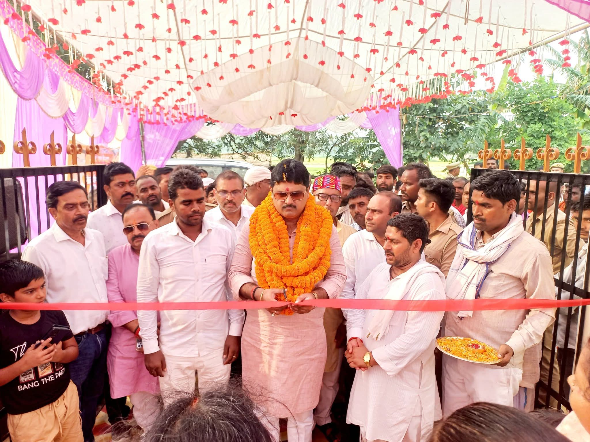 रामनगर में जीर्णोद्धारित (एनएम सेंटर) का विधायक ऋषि त्रिपाठी ने किया लोकार्पण