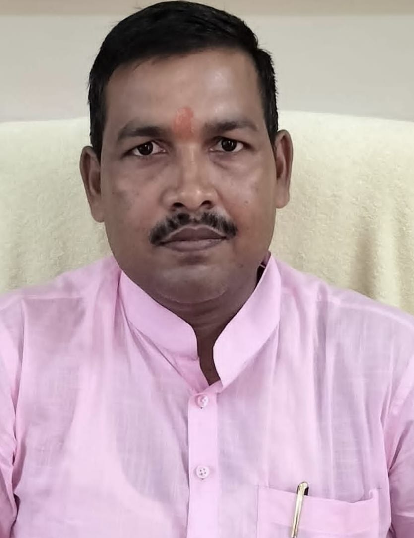 नौतनवा ब्लॉक प्रमुख राकेश मद्धेशिया का भावुक संदेश सोशल मीडिया पर बना चर्चा का विषय”