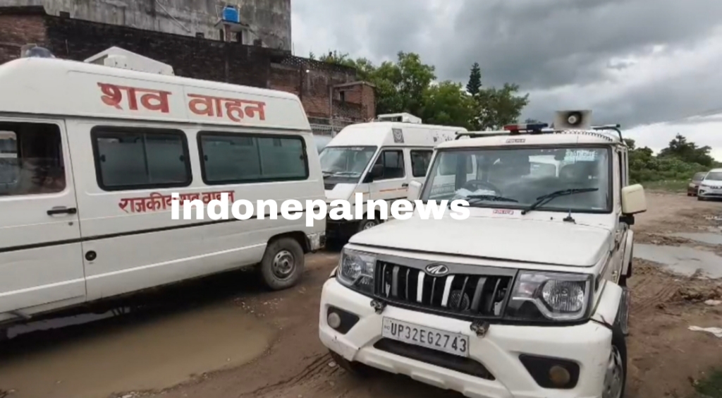 कुशीनगर में मिले नेपाल के दो महिला समेत पांच शव, सोनौली बॉर्डर पहुंचा